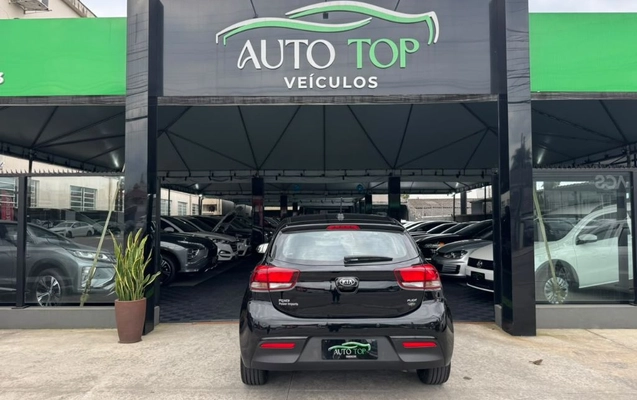 imagem-https://www.socarrao.com.br/sc-vehicle-images-prod/4371222/1792158350778-gb-6dd6d08.jpg