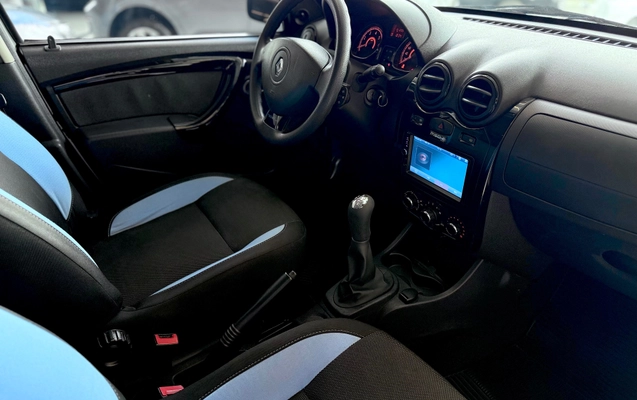 imagem-https://www.socarrao.com.br/sc-vehicle-images-prod/4371233/1792177468592-d63ab4ce80db40a2a7be8aa28f32010c_1792158334315.jpg