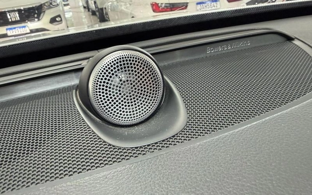 imagem-https://www.socarrao.com.br/sc-vehicle-images-prod/4371236/1792158398990-8554713_15_B_59b92e05f1.jpeg