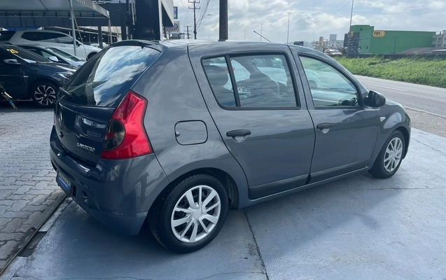 imagem-https://www.socarrao.com.br/sc-vehicle-images-prod/4371257/1792159142833-7d695d08a1204ac7b48e2217558c4a8e_1792156615181.jpg