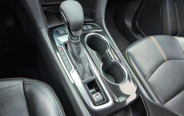 imagem-https://www.socarrao.com.br/sc-vehicle-images-prod/4371314/1792158875454-8573615_13_B_adc54415f5.jpeg