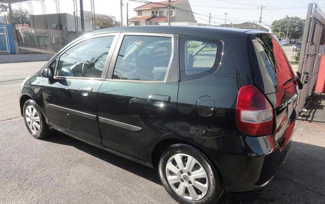 imagem-https://www.socarrao.com.br/sc-vehicle-images-prod/4371319/1792158917038-8339313_10_B_463d889c3e.jpeg