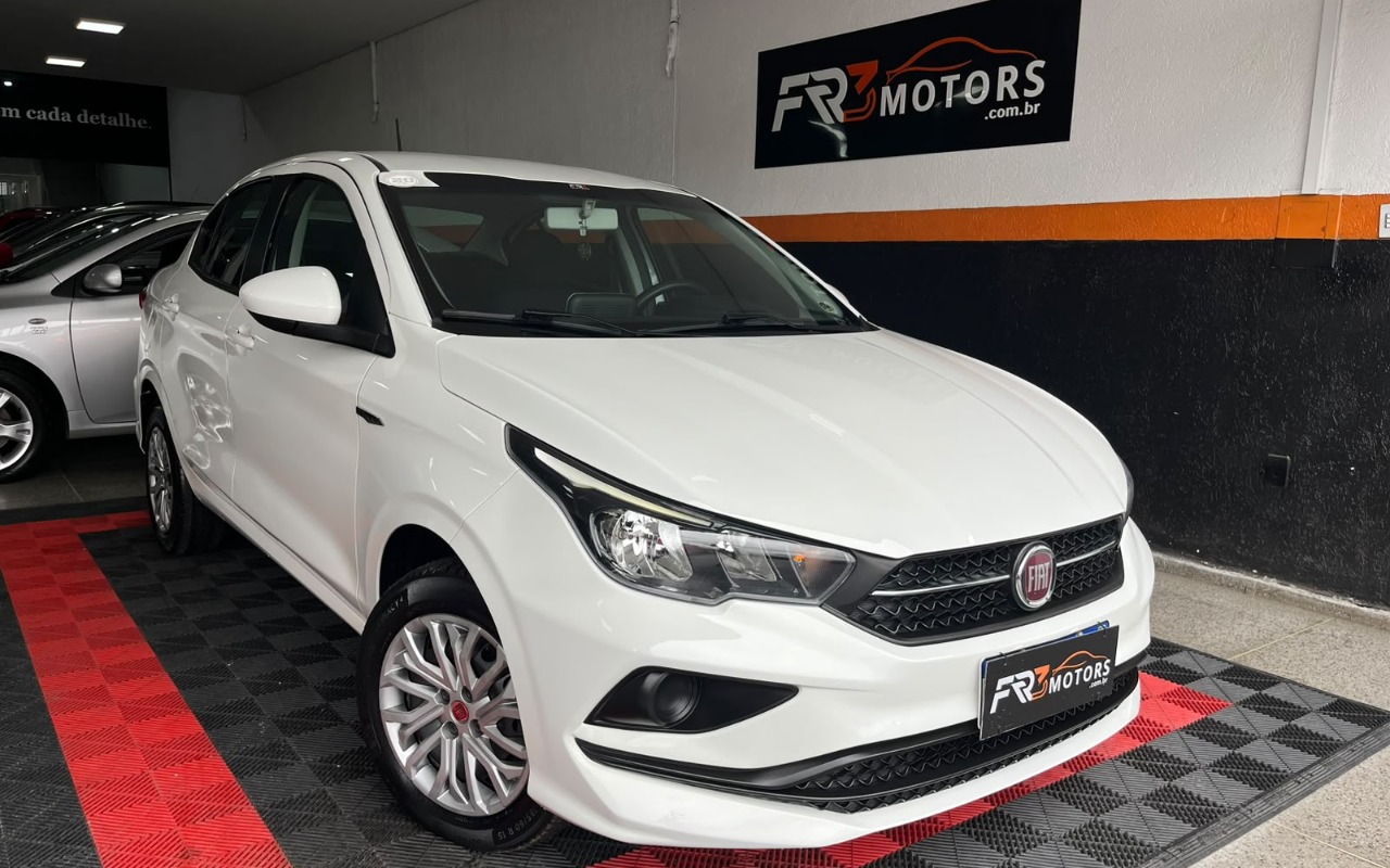 Fiat Cronos DRIVE 1.3 8V Flex 2019 Branco — foto 1 de 3