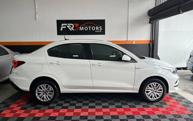 imagem-https://www.socarrao.com.br/sc-vehicle-images-prod/4371339/1792159045613-V2hhdHNBcHAgSW1hZ2UgMjAyNi0xMC0xMyBhdCAxNC4yMy4yNSAoNCkuanBlZw.jpeg