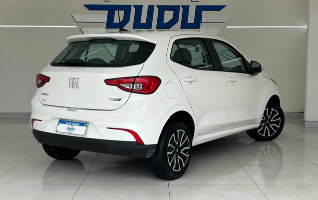 imagem-https://www.socarrao.com.br/sc-vehicle-images-prod/4371344/1792159105576-4_114643.jpg