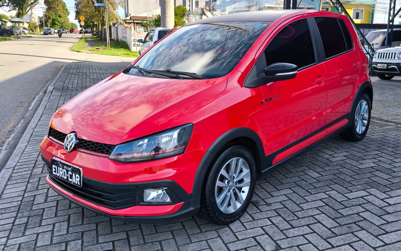 imagem-https://www.socarrao.com.br/sc-vehicle-images-prod/4371360/1792159190739-Rk9YIFBFUFBFUiAyMDE3IDAyLmpwZw.jpg