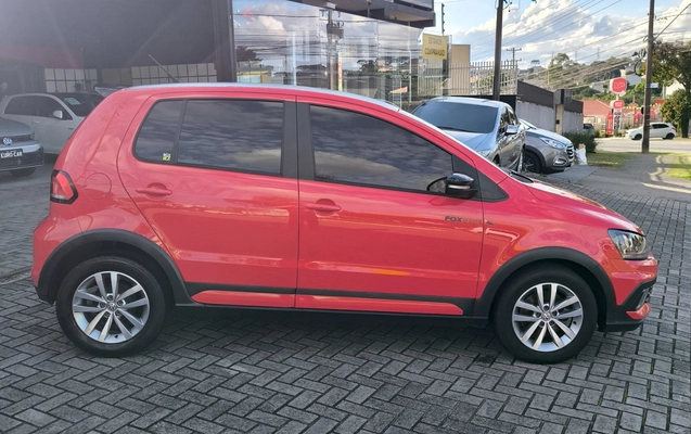 imagem-https://www.socarrao.com.br/sc-vehicle-images-prod/4371360/1792159191357-Rk9YIFBFUFBFUiAyMDE3IDA2LmpwZw.jpg