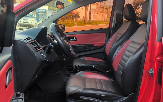 imagem-https://www.socarrao.com.br/sc-vehicle-images-prod/4371360/1792159192491-Rk9YIFBFUFBFUiAyMDE3IDE1LmpwZw.jpg
