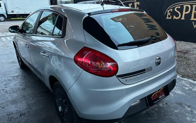 imagem-https://www.socarrao.com.br/sc-vehicle-images-prod/4371382/1792159342675-G7yjMmutkZSXk58VIlJYVf0KaAtyuZSy.jpg