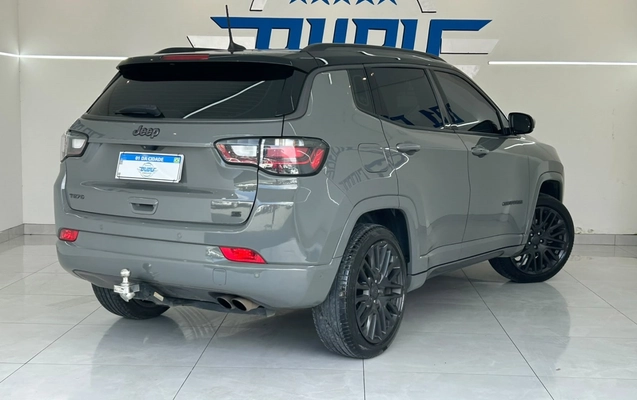 imagem-https://www.socarrao.com.br/sc-vehicle-images-prod/4371407/1792159443238-3_100051.jpg