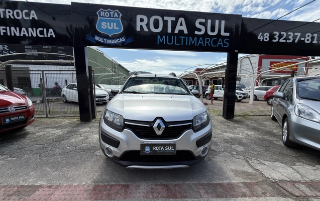 imagem-https://www.socarrao.com.br/sc-vehicle-images-prod/4371415/1792159498478-003_8ec3df86f547ed53b301e7813a33fa5b.jpg