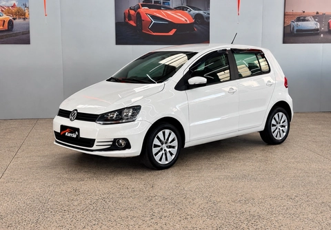 Volkswagen Fox 2017 Branco — foto 1 de 3