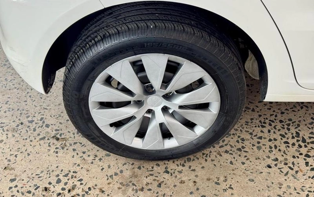 imagem-https://www.socarrao.com.br/sc-vehicle-images-prod/4371433/1792247255069-8549788_6_B_0f8b688763.jpeg