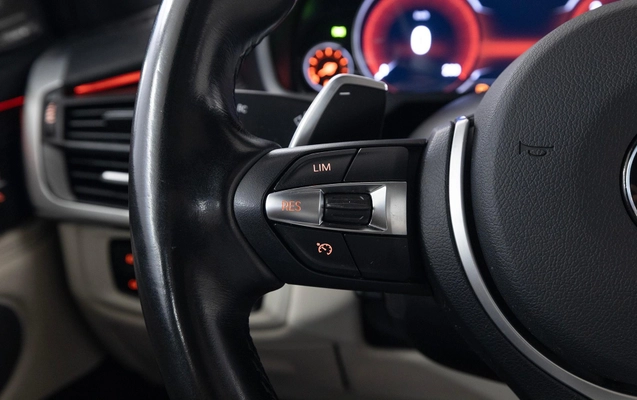 imagem-https://www.socarrao.com.br/sc-vehicle-images-prod/4371445/1792603969669-ba4577b431c24377bd68c58c1eb376b9_1792603940278.jpg