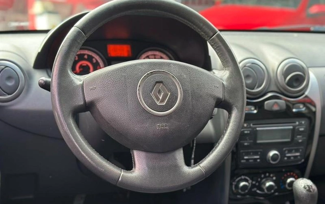 imagem-https://www.socarrao.com.br/sc-vehicle-images-prod/4371446/1792159762000-8541915_6_B_59c1fba05e.jpeg