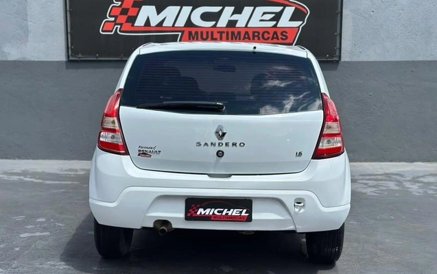 imagem-https://www.socarrao.com.br/sc-vehicle-images-prod/4371446/1792159762010-8541915_17_B_6708edc197.jpeg