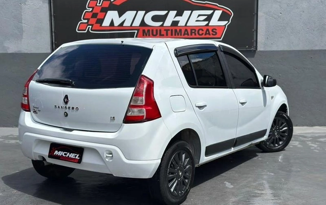 imagem-https://www.socarrao.com.br/sc-vehicle-images-prod/4371446/1792159762018-8541915_17_B_fc0b1e5d62.jpeg