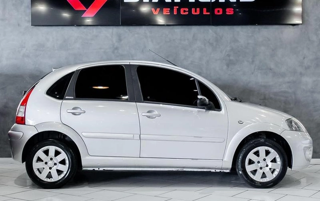imagem-https://www.socarrao.com.br/sc-vehicle-images-prod/4371449/1792159827553-8572699_22_B_33b4abe810.jpeg