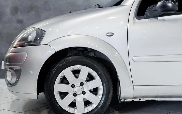 imagem-https://www.socarrao.com.br/sc-vehicle-images-prod/4371449/1792159827566-8572699_6_B_6ebbc37972.jpeg
