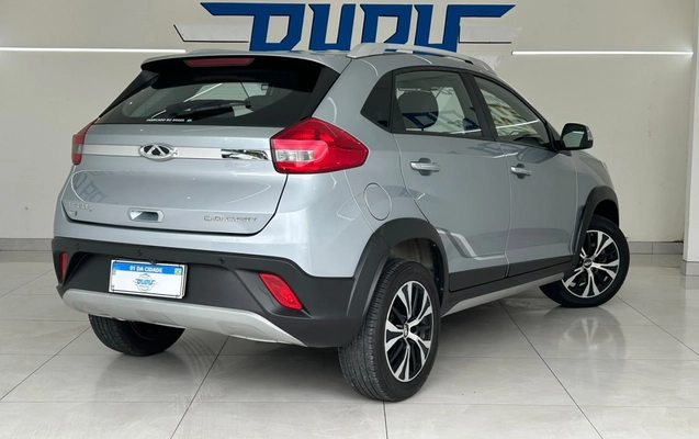 imagem-https://www.socarrao.com.br/sc-vehicle-images-prod/4371464/1792159964582-16_100815.jpg