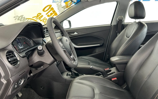 imagem-https://www.socarrao.com.br/sc-vehicle-images-prod/4371464/1792159964591-9_100815.jpg