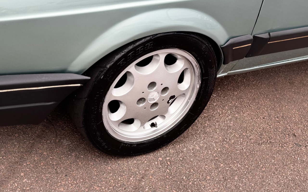 imagem-https://www.socarrao.com.br/sc-vehicle-images-prod/4371488/1792160034896-ZjZiMTYxYzYtNjY1Mi00YzFjLThhMWQtZTdmMWQwN2E1NDgyLmpwZWc.jpeg