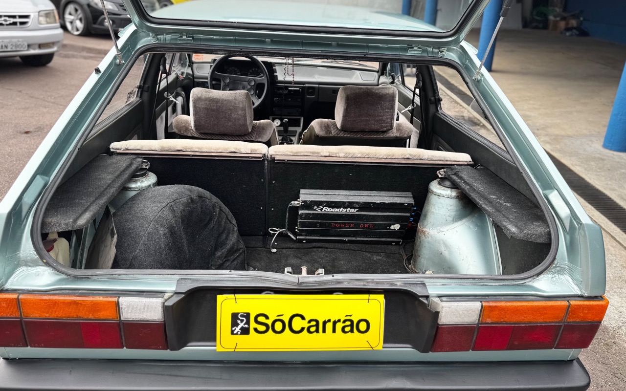 imagem-https://www.socarrao.com.br/sc-vehicle-images-prod/4371488/1792160035909-YjVkMGZiM2ItNWU4Yy00MmMwLTk2ZmUtYTFmMTVkYmZkZmE2LmpwZWc.jpeg