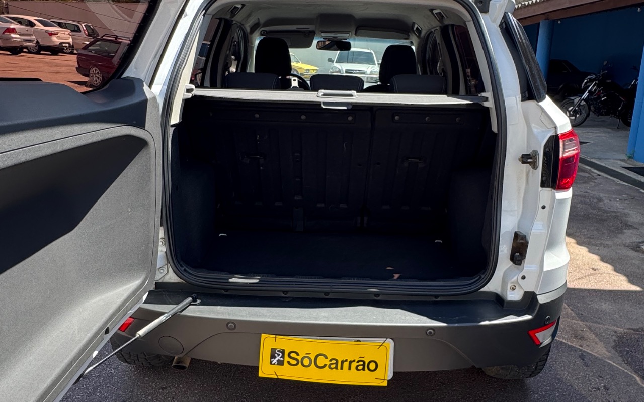 imagem-https://www.socarrao.com.br/sc-vehicle-images-prod/4371509/1792160205558-SU1HXzY5NTYuanBlZw.jpeg