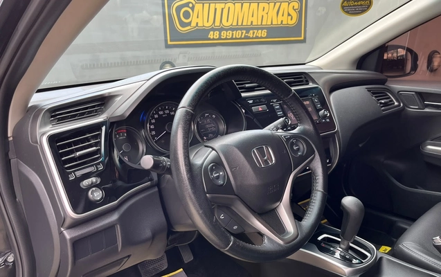 imagem-https://www.socarrao.com.br/sc-vehicle-images-prod/4371537/1792160341117-de0986f3fc944b68bf48eba20fb32478_1792160084805.jpg