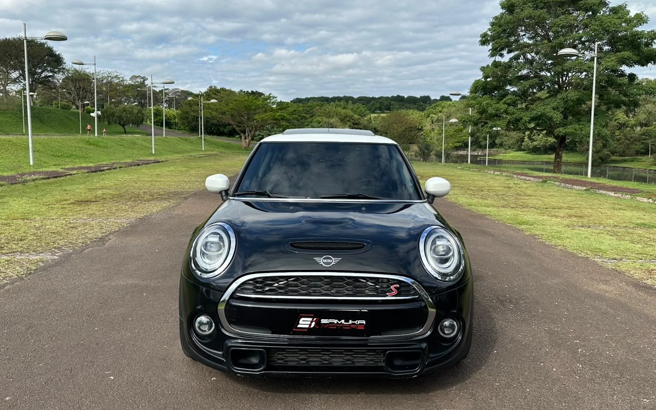 imagem-https://www.socarrao.com.br/sc-vehicle-images-prod/4371539/1792160344197-V2hhdHNBcHAgSW1hZ2UgMjAyNi0xMC0xNiBhdCAxMC4xNC40NiAoMSkuanBlZw.jpeg