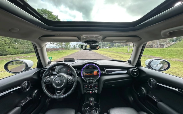 imagem-https://www.socarrao.com.br/sc-vehicle-images-prod/4371539/1792160345014-V2hhdHNBcHAgSW1hZ2UgMjAyNi0xMC0xNiBhdCAxMC4xNC40OSAoMikuanBlZw.jpeg