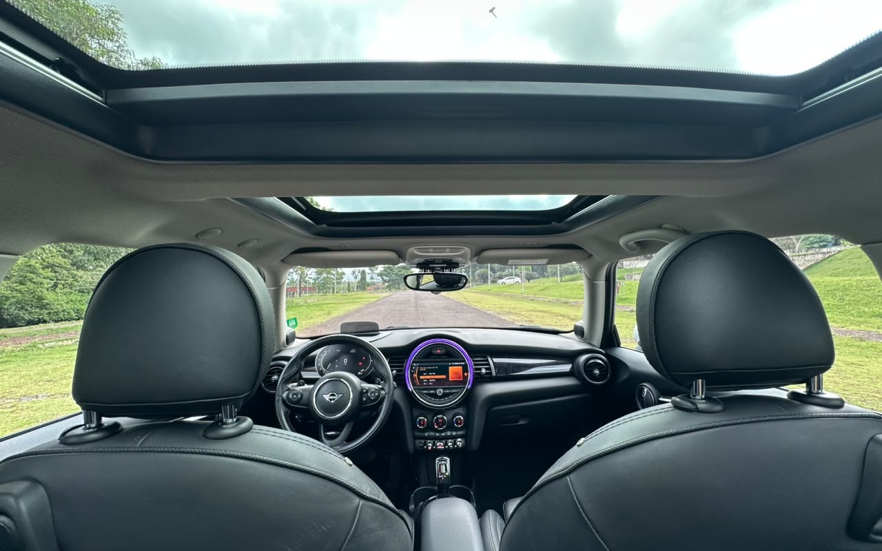 imagem-https://www.socarrao.com.br/sc-vehicle-images-prod/4371539/1792160345107-V2hhdHNBcHAgSW1hZ2UgMjAyNi0xMC0xNiBhdCAxMC4xNC41MC5qcGVn.jpeg