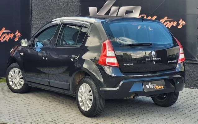 imagem-https://www.socarrao.com.br/sc-vehicle-images-prod/4371556/1792160465038-8576699_15_B_6aed6636a1.jpeg