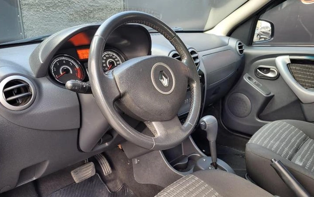 imagem-https://www.socarrao.com.br/sc-vehicle-images-prod/4371556/1792160465050-8576699_9_B_3e5d154da7.jpeg