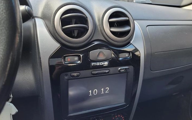 imagem-https://www.socarrao.com.br/sc-vehicle-images-prod/4371556/1792160465054-8576699_5_B_58e8a74711.jpeg