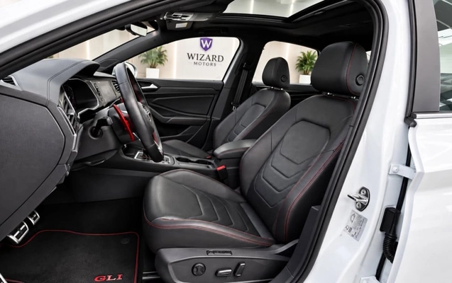 imagem-https://www.socarrao.com.br/sc-vehicle-images-prod/4371562/1792160490108-vehicle_image_1792160290_ed5158cd8529dcca226b77b0b63a3a86.jpeg