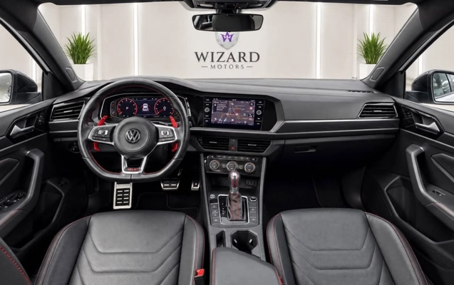 imagem-https://www.socarrao.com.br/sc-vehicle-images-prod/4371562/1792160490111-vehicle_image_1792160254_36f9886c74ed55e7a3a5ea9e6bdac836.jpeg