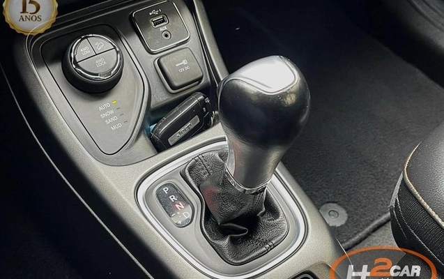 imagem-https://www.socarrao.com.br/sc-vehicle-images-prod/4371570/1792528094276-8523324_6_B_b1b60331d5.jpeg