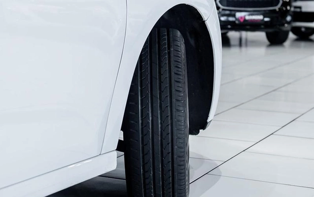 imagem-https://www.socarrao.com.br/sc-vehicle-images-prod/4371577/1792160741909-8564956_34_B_b1a6b84a5a.jpeg