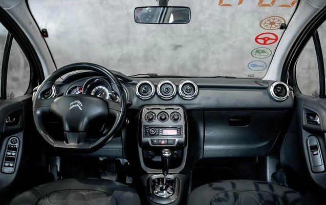 imagem-https://www.socarrao.com.br/sc-vehicle-images-prod/4371577/1792160741911-8564956_15_B_52aa3ce02c.jpeg