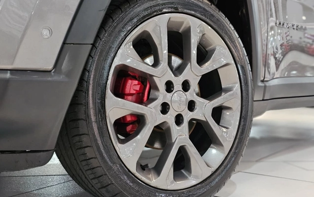 imagem-https://www.socarrao.com.br/sc-vehicle-images-prod/4371581/1792160789333-2_110445.jpg
