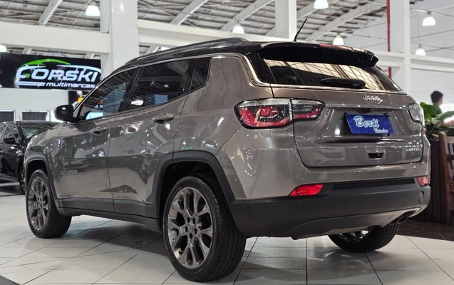 imagem-https://www.socarrao.com.br/sc-vehicle-images-prod/4371581/1792160789350-1_110450.jpg
