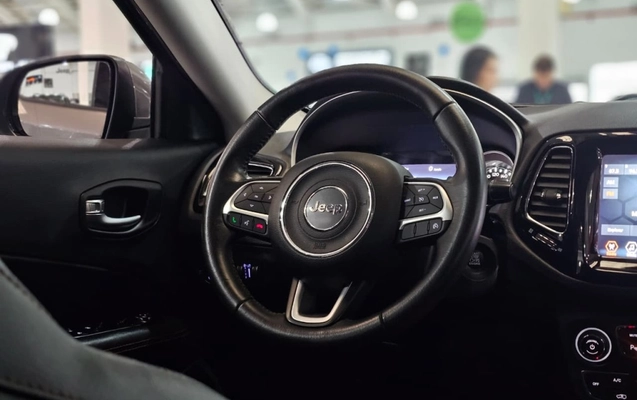 imagem-https://www.socarrao.com.br/sc-vehicle-images-prod/4371581/1792160789355-1_110457.jpg