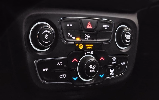 imagem-https://www.socarrao.com.br/sc-vehicle-images-prod/4371581/1792160789362-1_110452.jpg