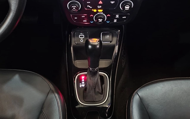 imagem-https://www.socarrao.com.br/sc-vehicle-images-prod/4371581/1792160789365-2_110457.jpg