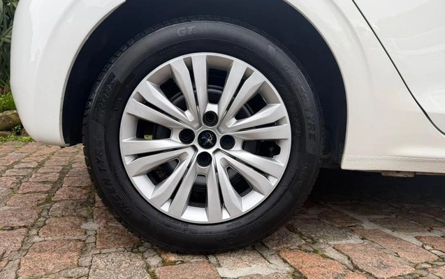 imagem-https://www.socarrao.com.br/sc-vehicle-images-prod/4371666/1792161289379-8408020_3_B_0a7dac8f37.jpeg