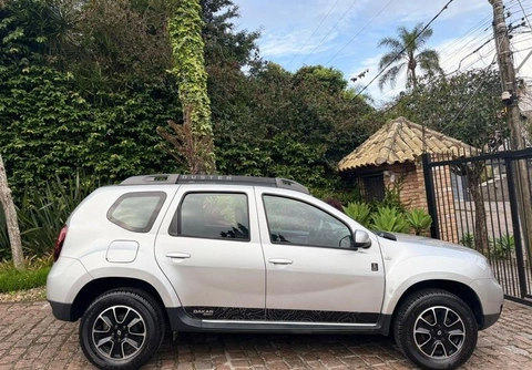 Renault Duster 2016 Prata — foto 1 de 3