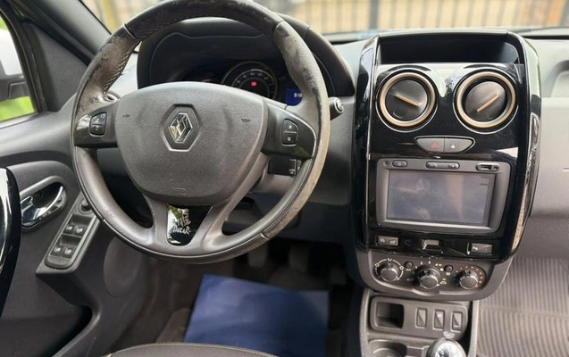 imagem-https://www.socarrao.com.br/sc-vehicle-images-prod/4371748/1792677362446-8539652_0_B_6b3f3bf2e5.jpeg