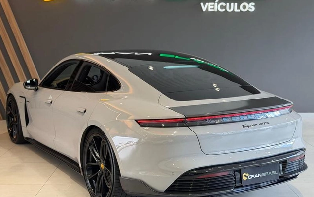 imagem-https://www.socarrao.com.br/sc-vehicle-images-prod/4371756/1792182013494-8577291_5_B_dc137fc26f.jpeg