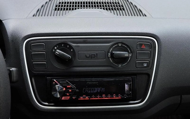 imagem-https://www.socarrao.com.br/sc-vehicle-images-prod/4371764/1792161934788-8574647_1_B_63b01ce68b.jpeg